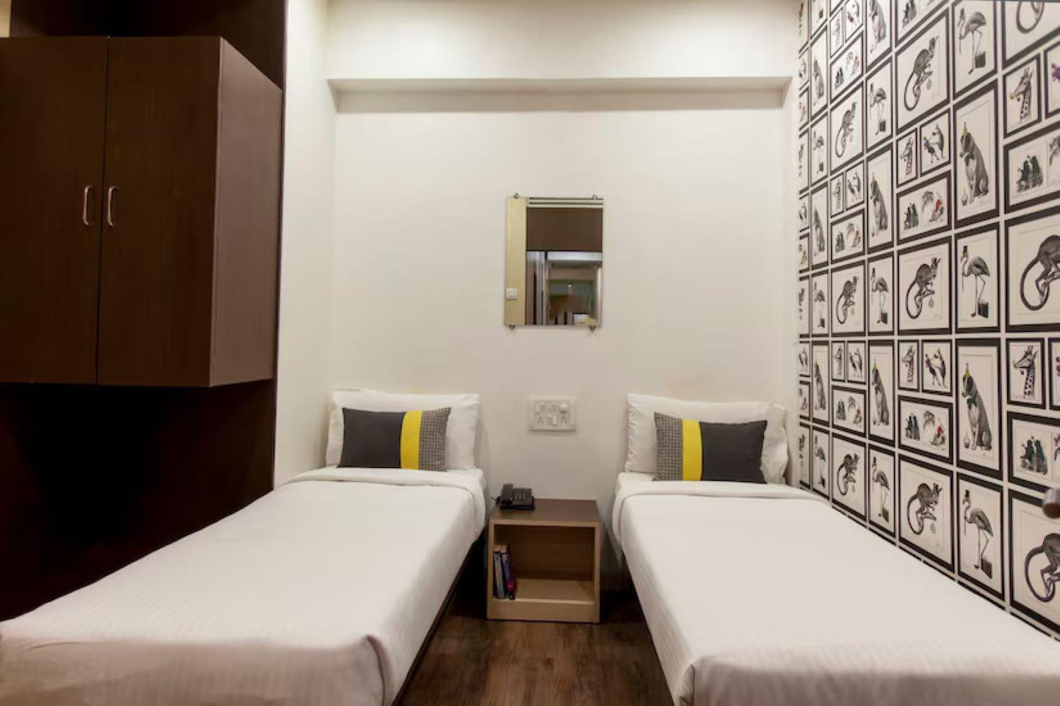 ไอสเตย์ โฮเต็ล แอนเดอรี เอ็มไอดีซี Hotel มุมไบ ภายนอก รูปภาพ